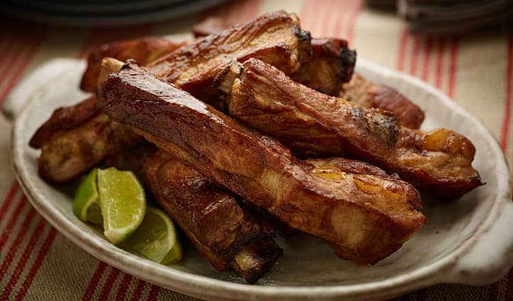 Chicharrones con Limón (Lime-Marinated Rendered Pork Ribs)