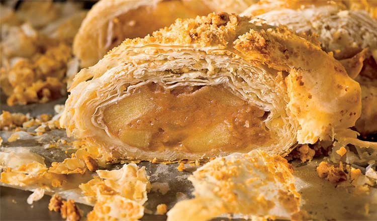 Vanilla-Scented Pear Strudel