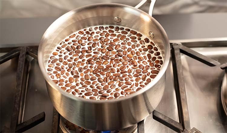 Steeping coffee beans in milk
