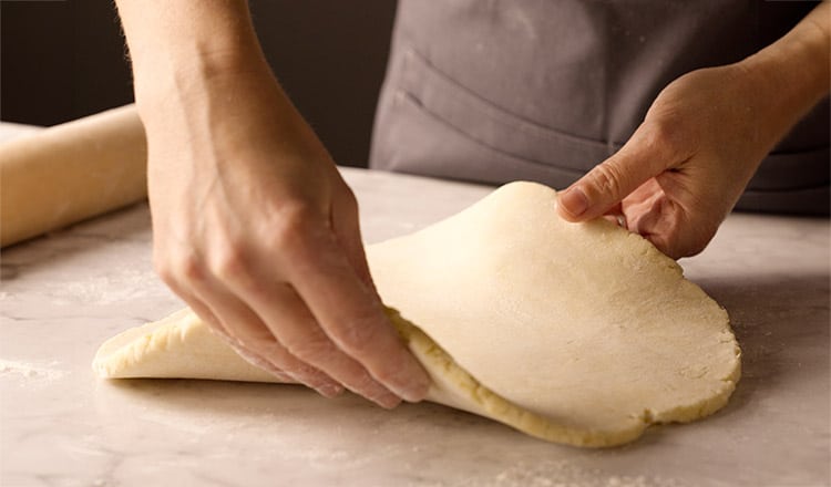 How to Roll Out Pastry Crust