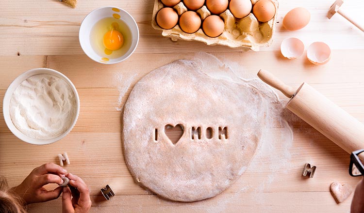 Gifts for the Foodie-Mom in Your Life