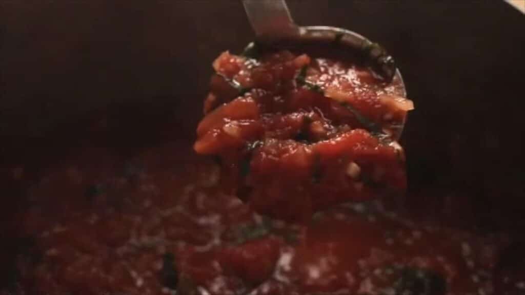 Chef’s Tip: How To Make Tomato Sauce