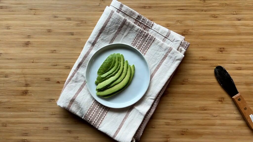 DISH Test Kitchen: Cutting Pretty Avocado Slices