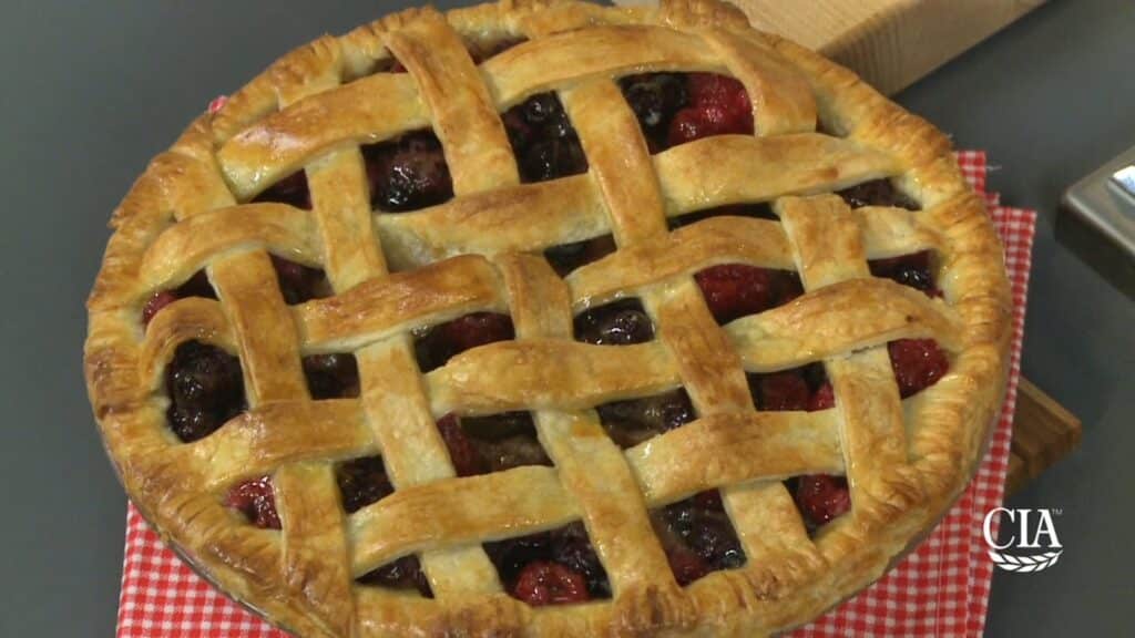 How To: Make a Lattice Pie Crust