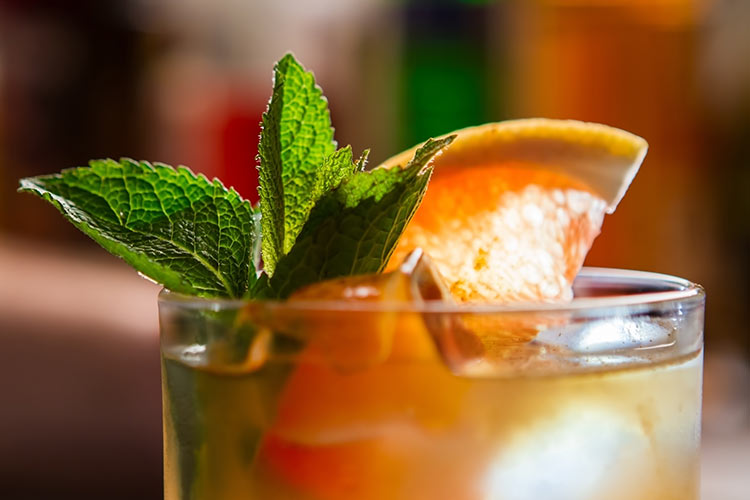 Grapefruit and Mint Gin Cooler
